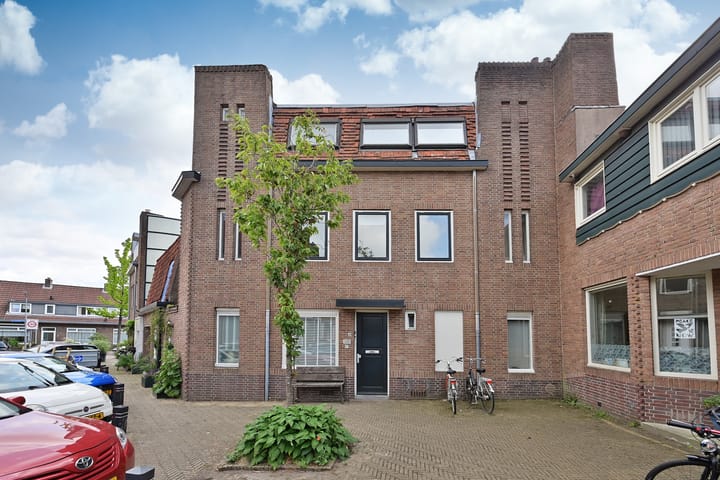 Professor Poelsstraat 52 in Hilversum