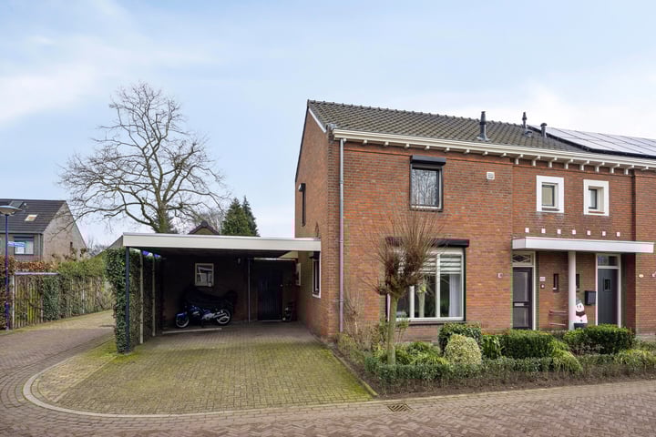 Photo of property Professor vd Veldenstraat 9, Boekel