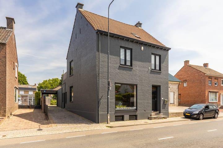 Provincialeweg 15 in Limbricht foto