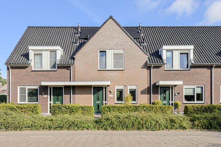 Provincialeweg 153A in Oosteind