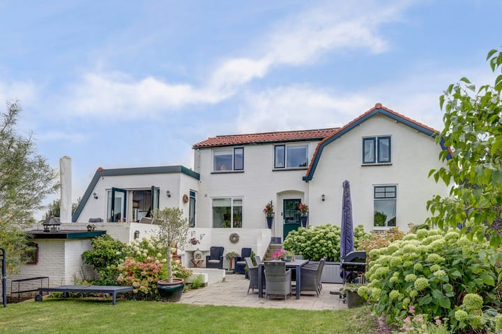 Photo of property Provincialeweg Noord 126, Almkerk