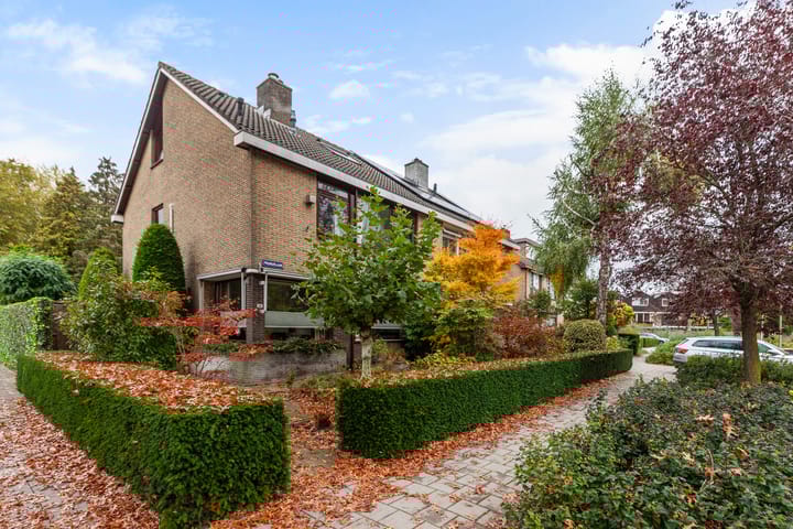 Prunuslaan 54 in Ridderkerk