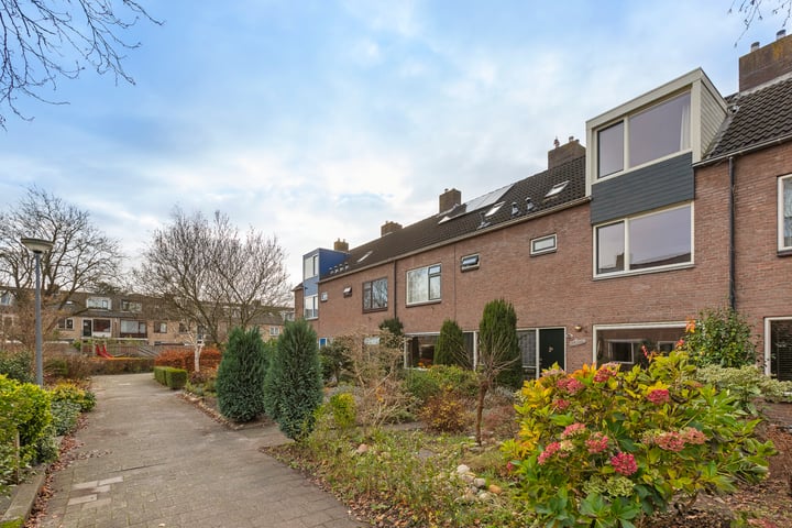 Prunusstraat 120 in Groningen