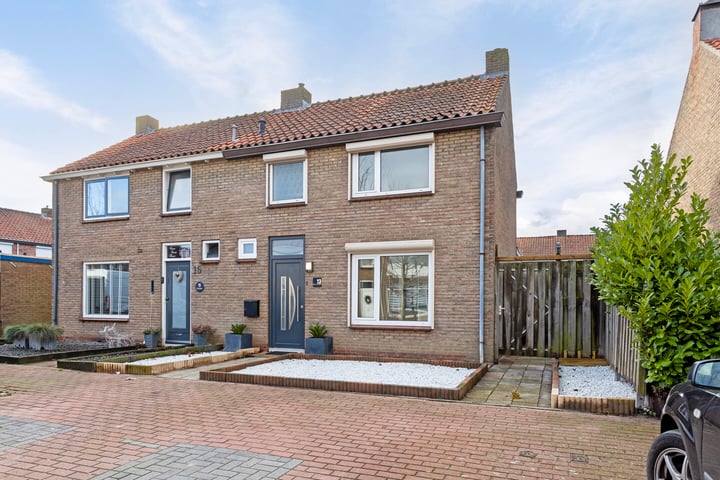 Prunusstraat 13 in Terneuzen