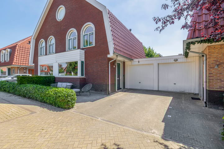 Pulsi Balonishof 16 in Capelle aan den IJssel foto