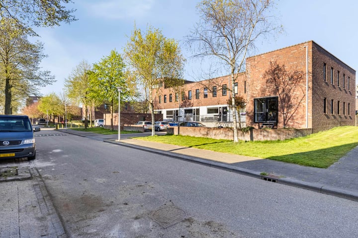 Photo of property Puntkroos 43, Zwolle