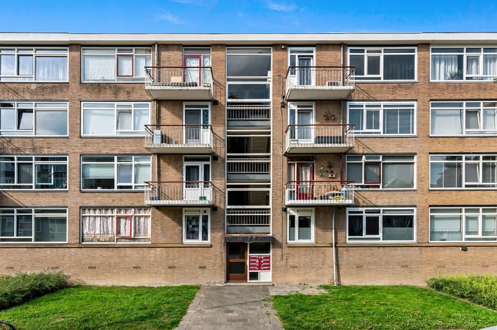 Photo of property Quadenoord 302, Rotterdam