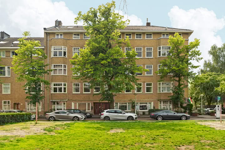 Quinten Massijsstraat 2-4 in Amsterdam foto