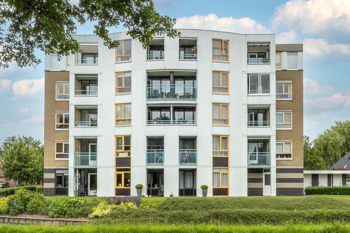 R.J. Nieuwoldstraat 21 in Veendam