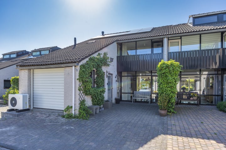 Photo of property R Pollemaplein 10, Franeker