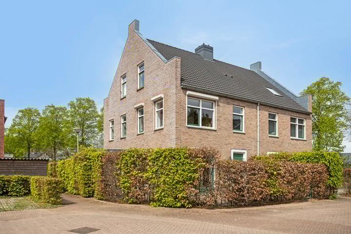 Raadhuishof 15 in Kerkwijk
