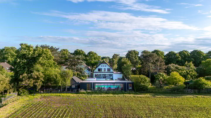 Raadhuislaan 22 in Mijnsheerenland Foto