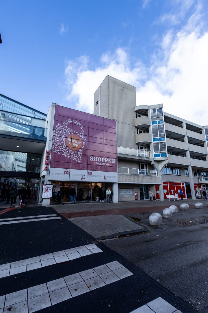 Photo of property Raadhuislaan 94, Spijkenisse