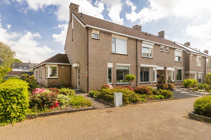 Raadhuispark 8 in Beek