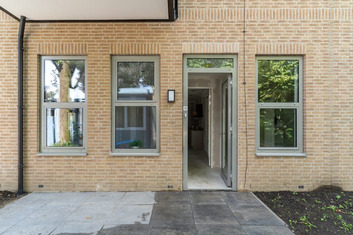 Photo of property Raadhuisplein 52, Asperen