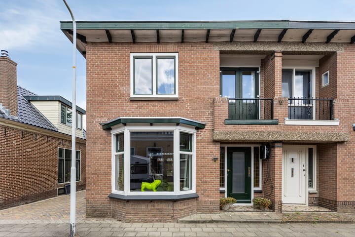 Raadhuisstraat 10 in Wolvega