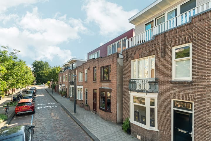 Raadhuisstraat 11 in Diemen