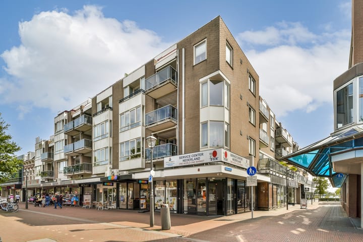 Raadhuisstraat 13 in Beverwijk