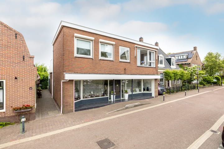 Raadhuisstraat 25 in Oosthuizen