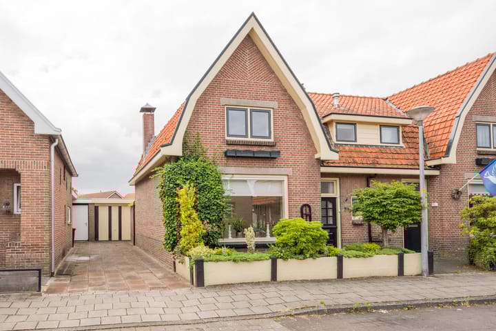 Photo of property Raadhuisstraat 35, Nijkerk