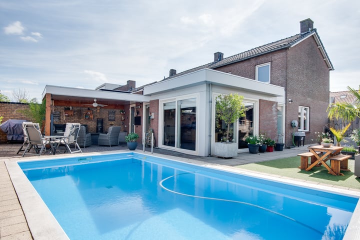 Raadhuisstraat 41 in Rosmalen