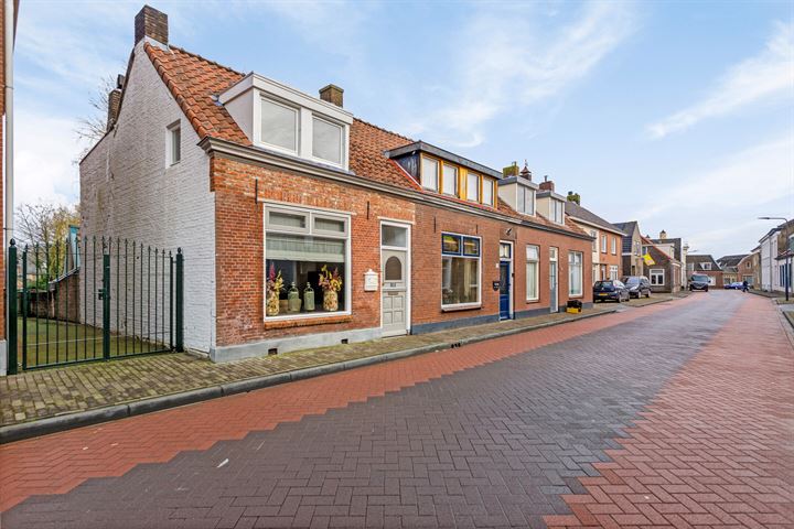 Raadhuisstraat 89 in Terheijden