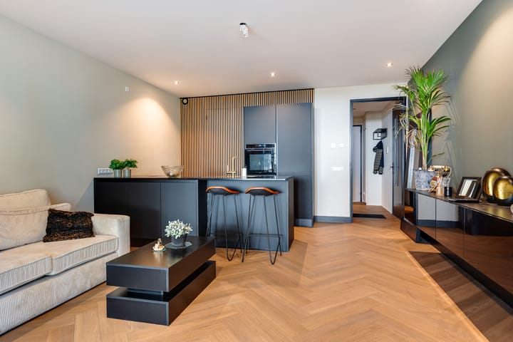 Photo of property Raadhuisweg 10, Heiloo