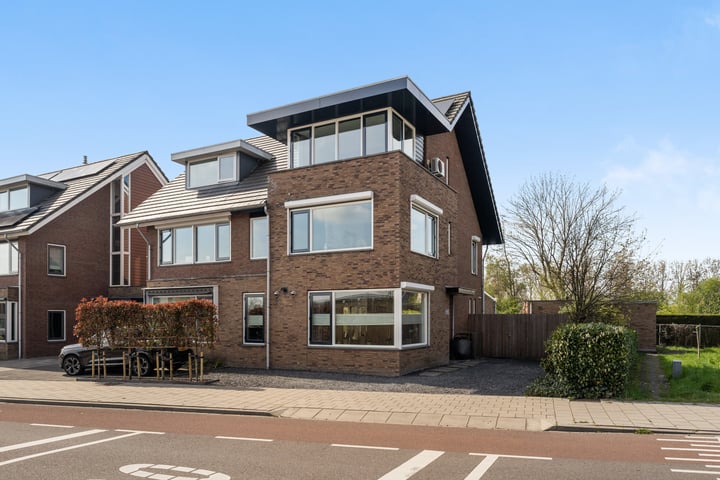 Photo of property Raadhuisweg 195, Reeuwijk