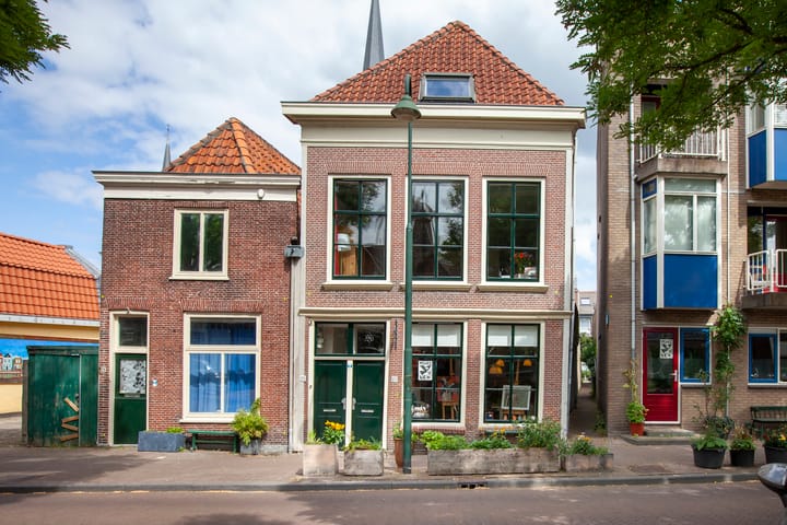 Raam 123 in Gouda