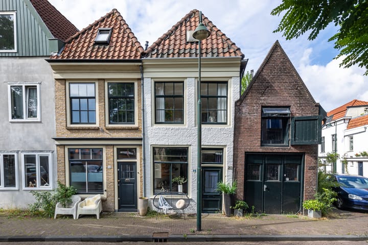 Raam 262 in Gouda