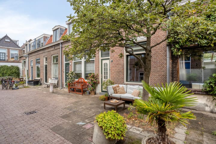 Raamstraat 9 in Leiden photo