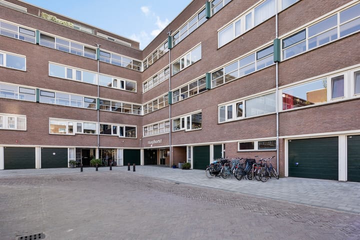 Raaphorst 161 in Leiderdorp