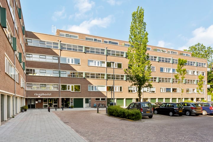 Raaphorst 163 in Leiderdorp
