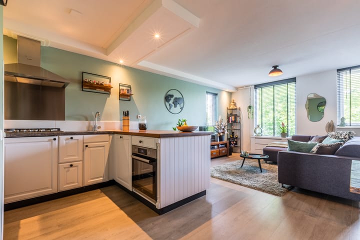 Photo of property Radboudgracht 8, Hoorn