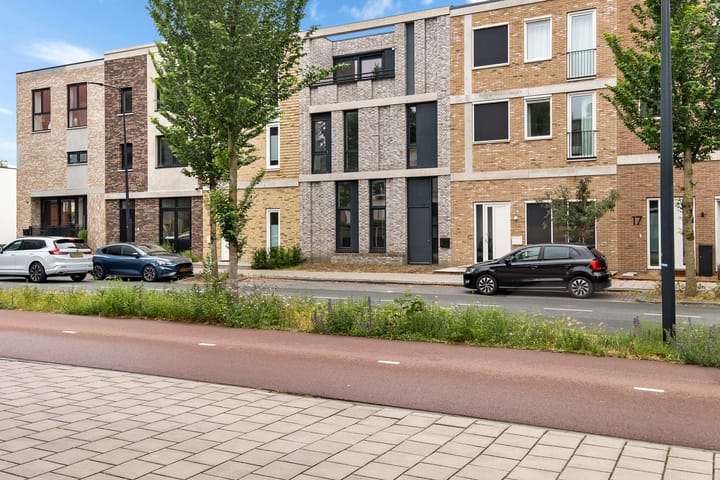 Raiffeisenstraat 13 in Enschede Foto