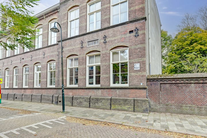 Raoul Wallenbergplantsoen 13 in Gouda