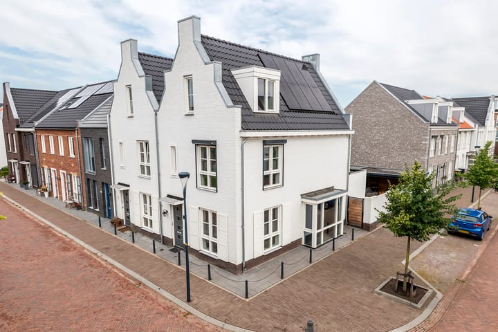 Photo of property Ravelijn 37, Meteren