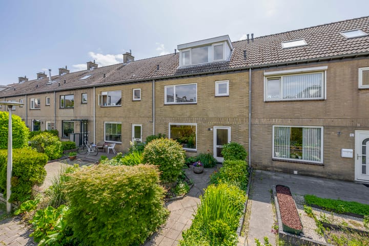 Ravelstraat 38 in Lisse
