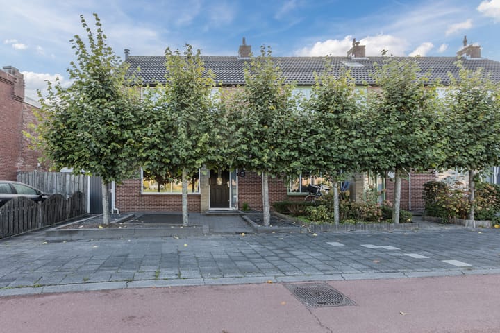 Ravelstraat 40, Bergen op Zoom Photo of property Ravelstraat 40, Bergen op Zoom
