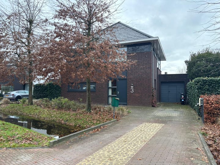 Ravensteinlaan 3 in Roosendaal