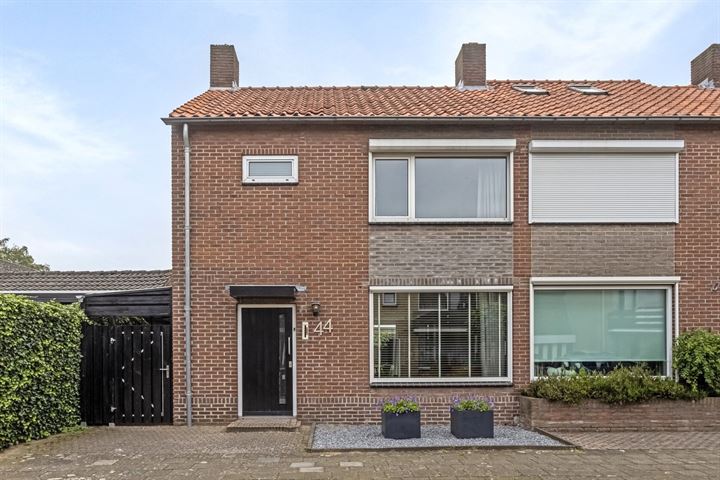 Rechtestraat 44 in Asten