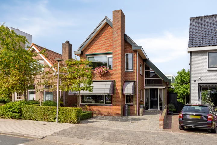 Reeweg 72A in Hendrik-Ido-Ambacht