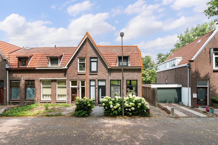 Reeweg Oost 222 in Dordrecht
