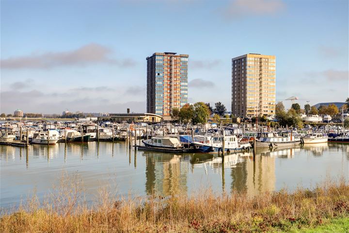 Regenboogkade 119 in Rotterdam