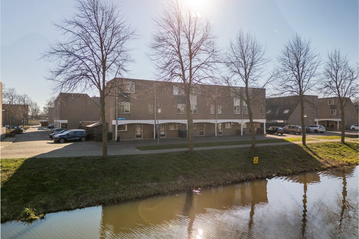 Photo of property Regentesseweg 17, Almere