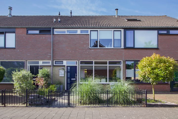 Regerstraat 7 in Bunschoten-Spakenburg