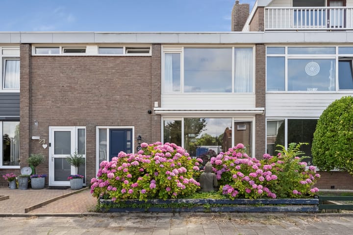 Reggestraat 25 in Den Helder foto