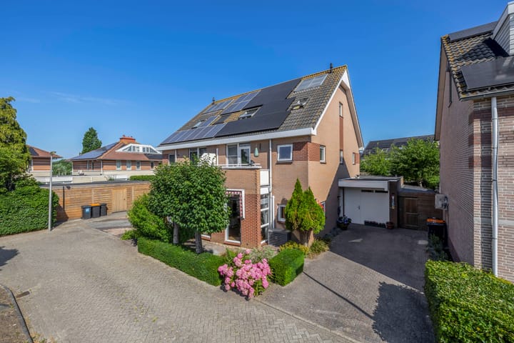 Photo of property Regulus 4, Waddinxveen