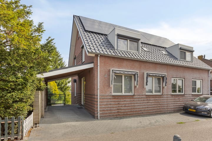 Photo of property Reijerwaardseweg 58, Barendrecht