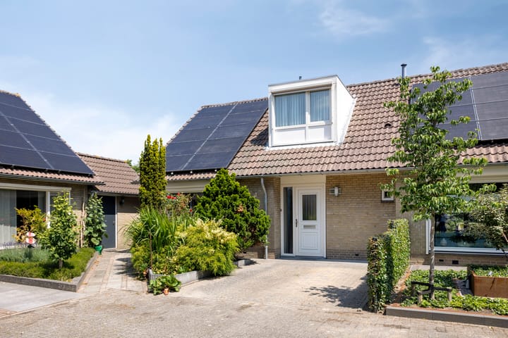 Reitselaan 12 in Haaren